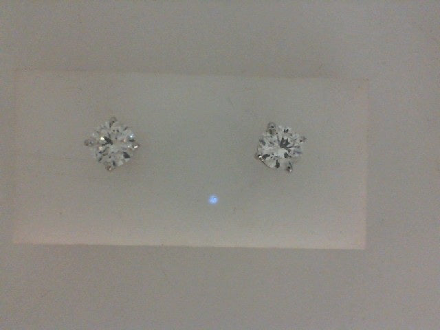 Diamond Stud Earring