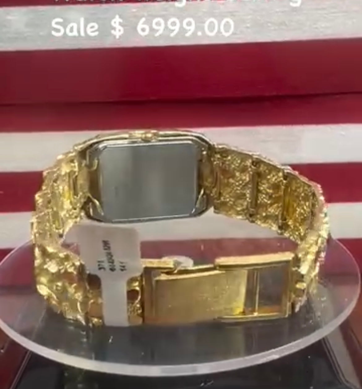 14kt Yellow Gold Nugget Watch