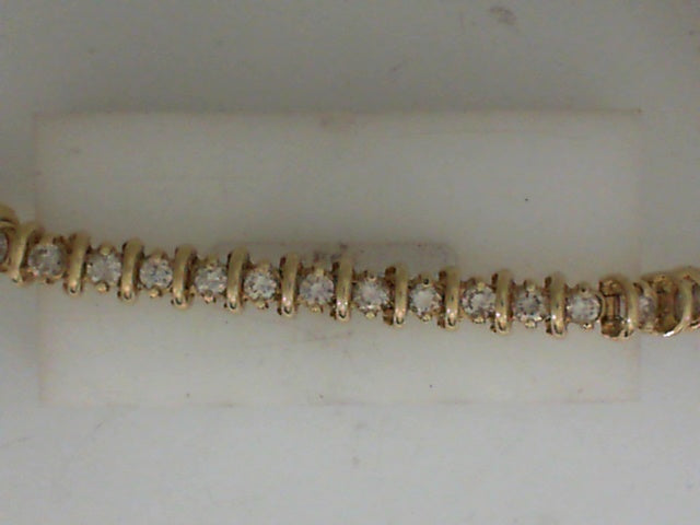 Lady’s 14 Karat S-Link Diamond Bracelet