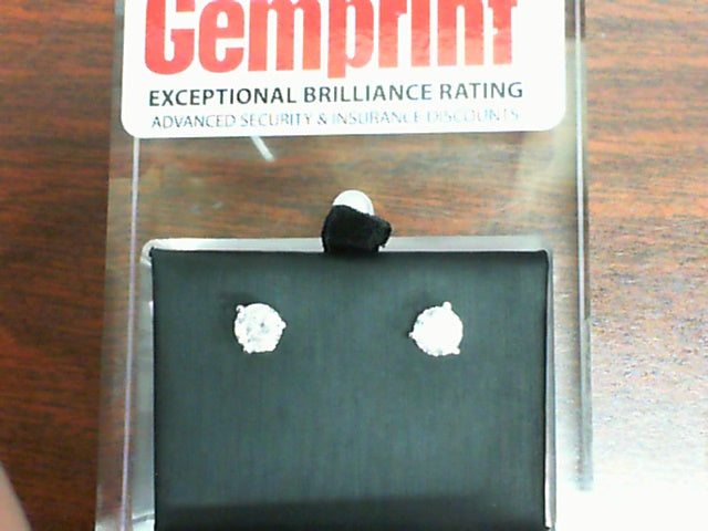 Diamond Stud Earring