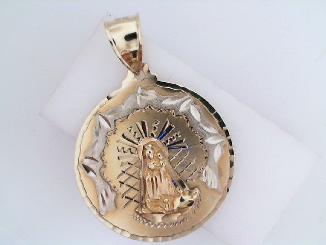 Gold Pendants / Charm