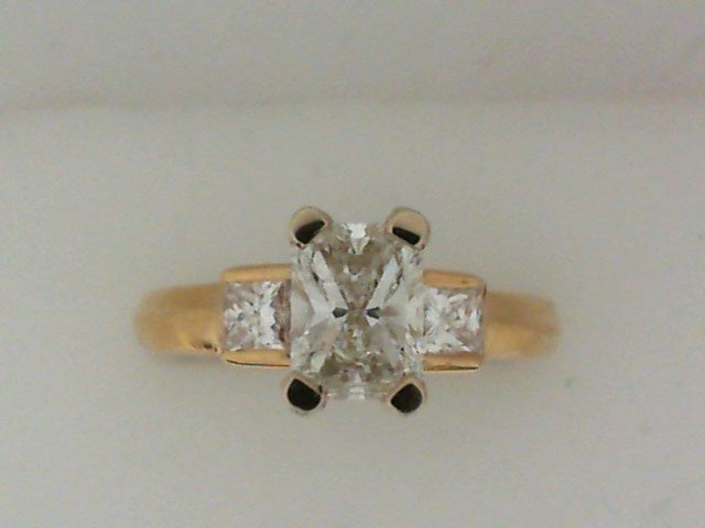Diamond Engagement Ring