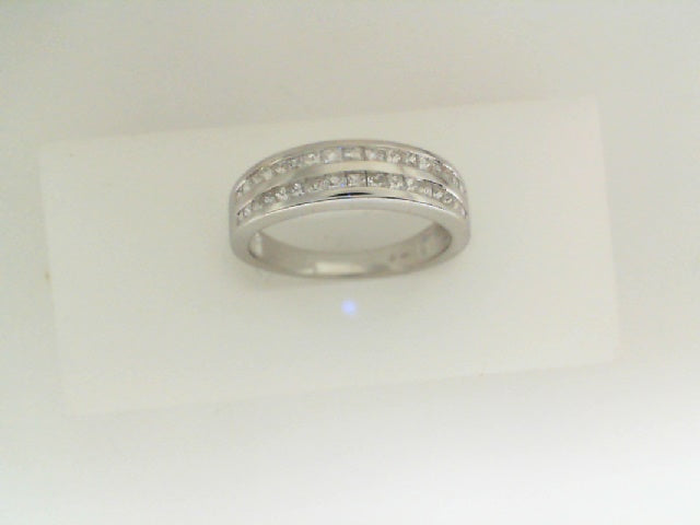 Diamond Wedding Bands  -  Women'