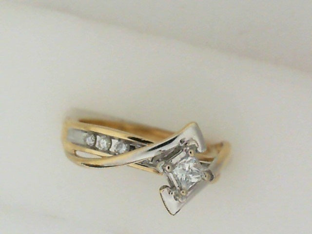 Diamond Engagement Ring