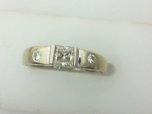 Diamond Fashion Rings  -  Women'