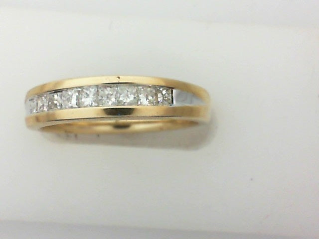 Diamond Wedding Bands  -  Women'