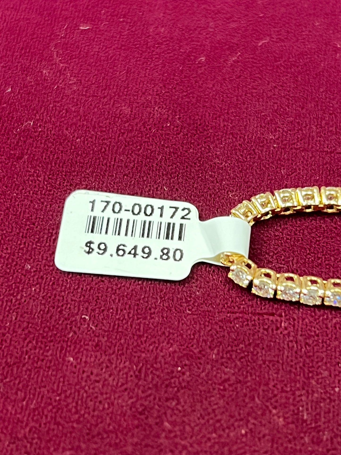 Lady’s 3.62 Carat 14kt Yellow Gold Diamond Bracelet