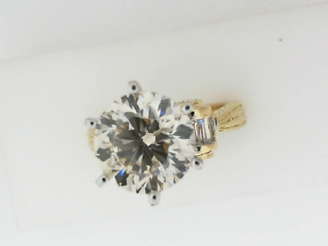 Diamond Engagement Ring