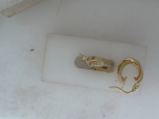Gold Earring