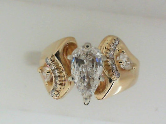 Diamond Engagement Ring