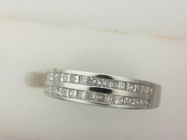 Diamond Wedding Bands  -  Women'