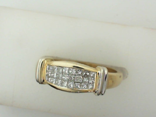 Diamond Fashion Rings  -  Women'