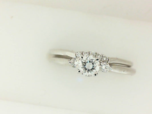 Diamond Engagement Ring