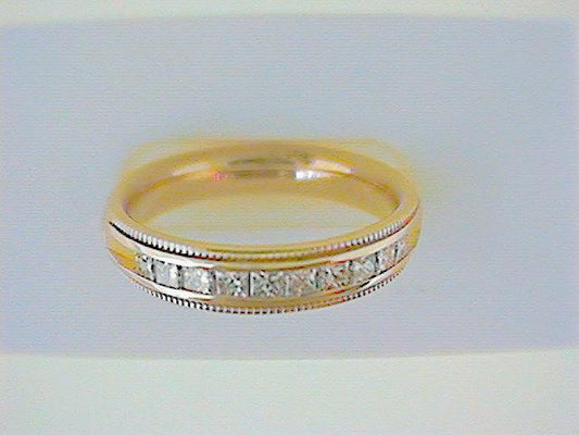 Diamond Wedding Bands  -  Women'