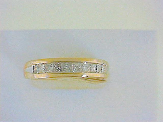 Diamond Wedding Bands  -  Women'