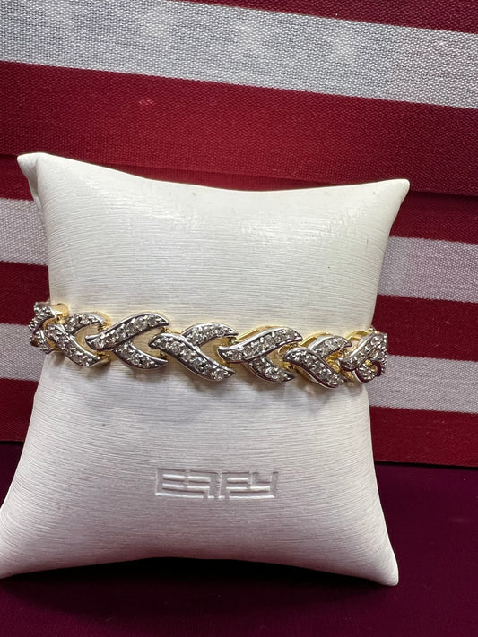 Lady’s 14kt Two-Tone Gold & Diamond Fancy Bracelet.