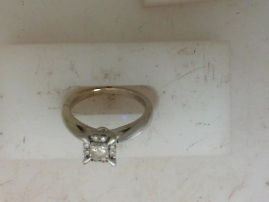 Diamond Engagement Ring