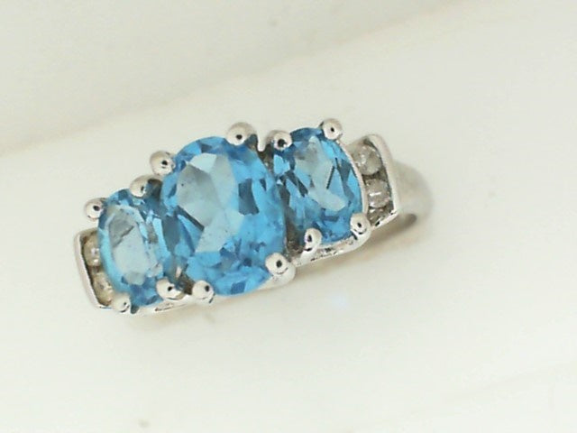 Colored Stone Rings  -  Women'