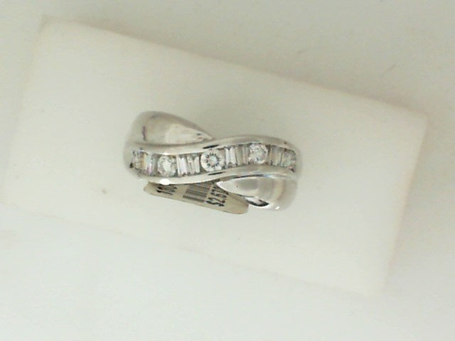 Diamond Fashion Rings  -  Women'