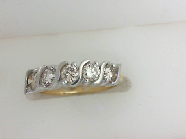 Diamond Wedding Bands  -  Women'
