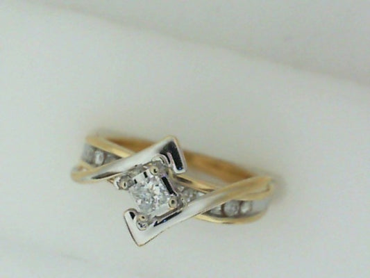 Diamond Engagement Ring
