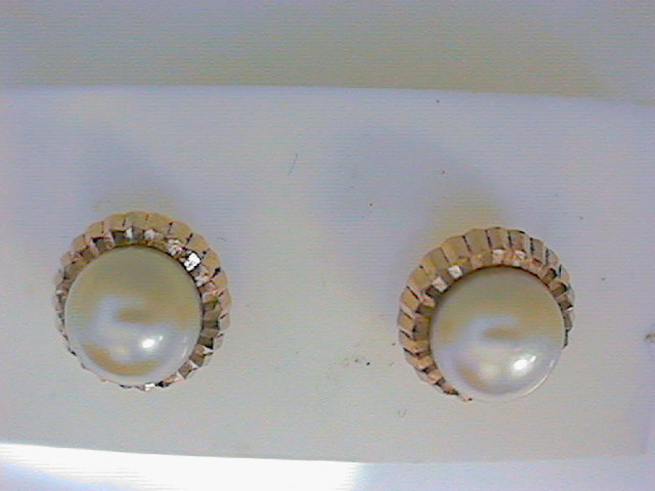 Pearl Earring